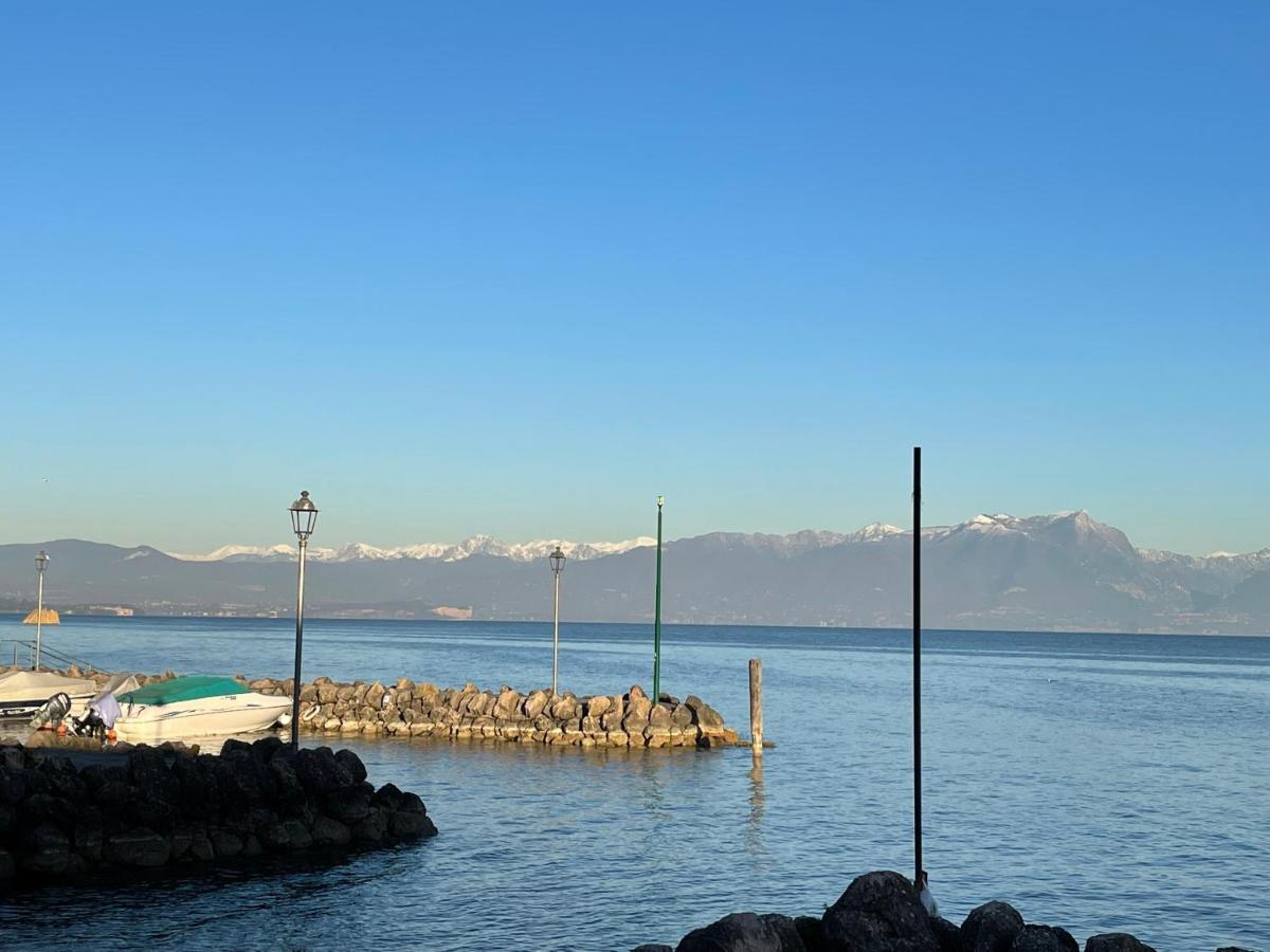 Casa Caterina Lake View Holidays Apartments Peschiera del Garda Eksteriør bilde